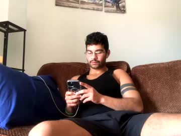 Panduh21 Chaturbate stream image from March 16, 2025