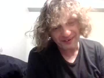 Picnichandsomes Chaturbate stream image from March 16, 2025