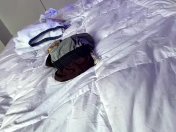 Seanoneone Chaturbate stream image from March 16, 2025