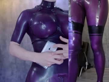 Latexirime Chaturbate stream image from March 16, 2025