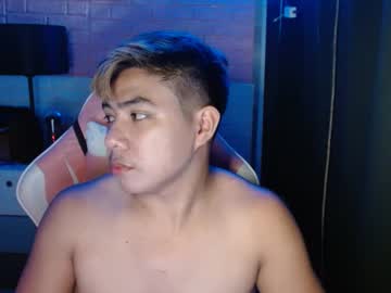Littletsdirty Chaturbate stream image from March 16, 2025