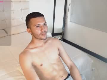 Halowars_ Chaturbate stream image from March 16, 2025