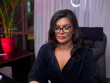 Onlynicolle Chaturbate stream image from March 16, 2025