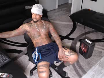 Slangondemhoes Chaturbate stream image from March 16, 2025
