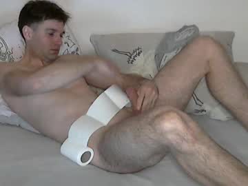 Mattyrush Chaturbate stream image from March 16, 2025