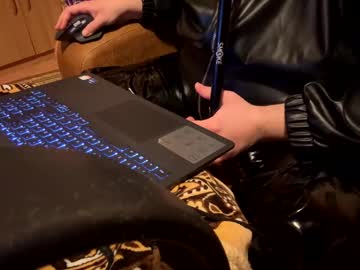Zeroi97 Chaturbate stream image from March 16, 2025
