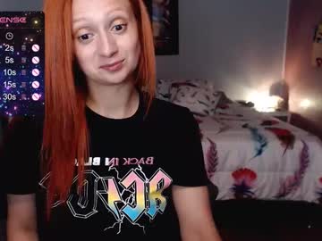 Xnathashax1 Chaturbate stream image from March 17, 2025