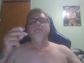 Gadude45 Chaturbate stream image from March 17, 2025