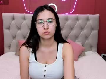Megganmalone Chaturbate stream image from March 17, 2025