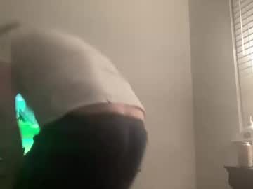 Sh0rtstr0kes Chaturbate stream image from March 17, 2025