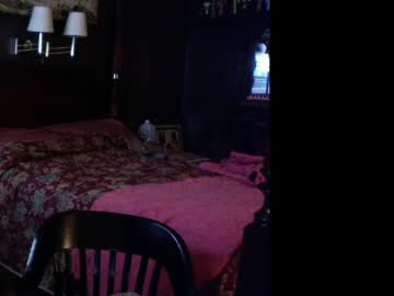 Kyhgihntight Chaturbate stream image from March 17, 2025