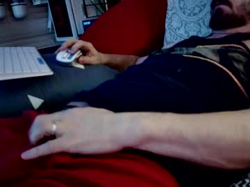Ucez2play Chaturbate stream image from March 17, 2025