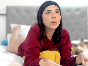 Sarahgrant_ Chaturbate stream image from March 17, 2025