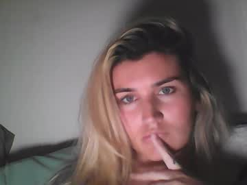 Madisonlubbe2 Chaturbate stream image from March 17, 2025