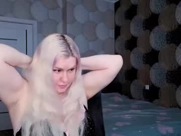 Natussika Chaturbate stream image from March 17, 2025