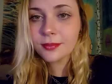 Paisleyjade2 Chaturbate stream image from March 17, 2025