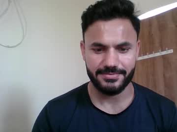 Perfectlund Chaturbate stream image from March 17, 2025