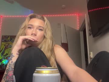 Teamtragic Chaturbate stream image from March 17, 2025