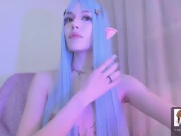Violettbones Chaturbate stream image from March 17, 2025