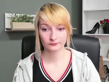 Blair_Erotic Chaturbate stream image from March 17, 2025