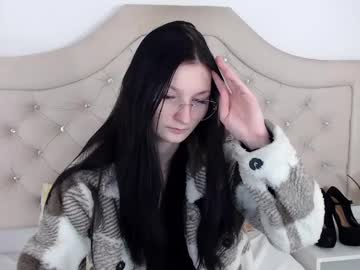 Leaorgasm Chaturbate stream image from March 17, 2025