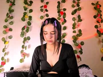 Merlynn_ Chaturbate stream image from March 17, 2025
