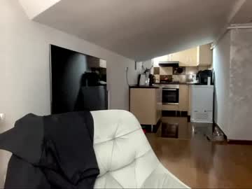 Amyroberta92 Chaturbate stream image from March 17, 2025
