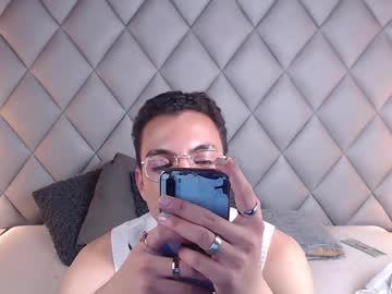 Bluedreamer_ Chaturbate stream image from March 17, 2025