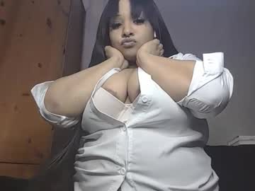 Labebaaaaa Chaturbate stream image from March 17, 2025
