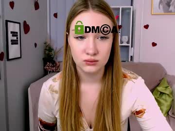 Flora_Ri Chaturbate stream image from March 17, 2025