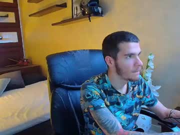 Peterbarett Chaturbate stream image from March 17, 2025