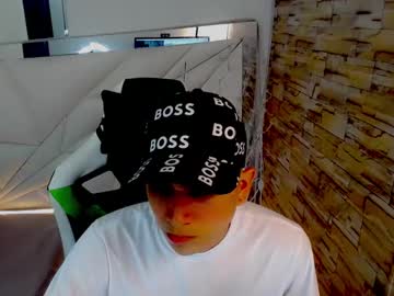 Brayan_Lopezz Chaturbate stream image from March 17, 2025