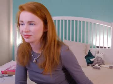 Mira_Glace Chaturbate stream image from March 17, 2025