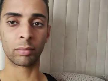Tunisiensexyguy Chaturbate stream image from March 17, 2025