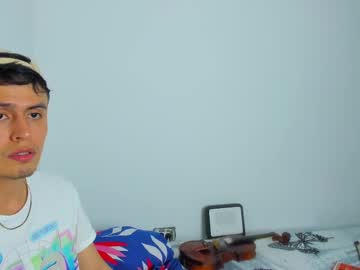 Alan_Andrew Chaturbate stream image from March 17, 2025
