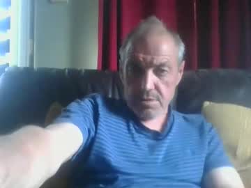 Bloody52 Chaturbate stream image from March 17, 2025