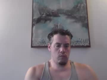 Hungtonyinny Chaturbate stream image from March 17, 2025