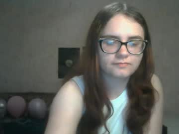 Miyabe Chaturbate stream image from March 17, 2025