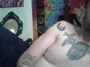 Nny832011 Chaturbate stream image from March 17, 2025