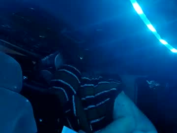 Smokemyboots Chaturbate stream image from March 17, 2025