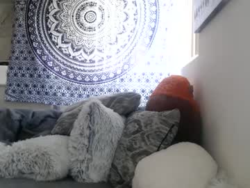 Karinakummings Chaturbate stream image from March 17, 2025