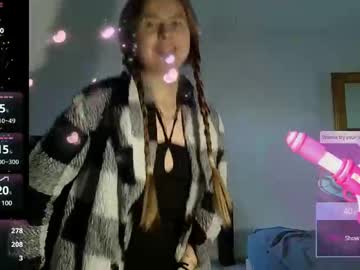Bunny_2_0 Chaturbate stream image from March 17, 2025