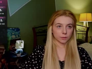 Ever_Anderson Chaturbate stream image from March 17, 2025