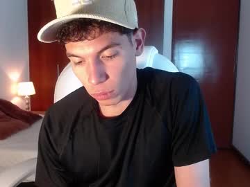 Jean_Paul05 Chaturbate stream image from March 17, 2025