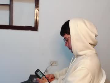 Lightxtreme Chaturbate stream image from March 17, 2025