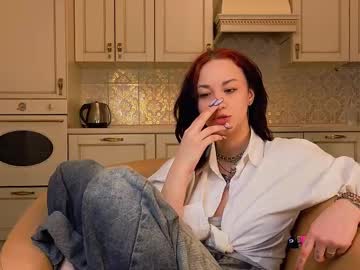 Lornafurnish Chaturbate stream image from March 17, 2025