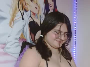 Mckennahot303av Chaturbate stream image from March 17, 2025