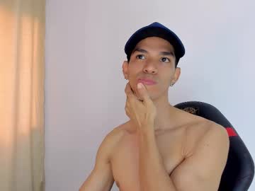 Willy_Veins Chaturbate stream image from March 17, 2025
