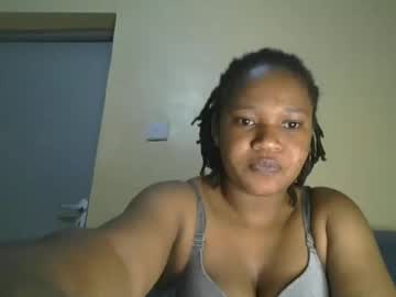 Browny_Kinky Chaturbate stream image from March 17, 2025