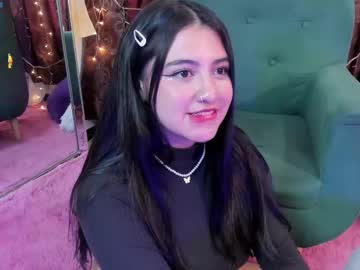 Hannaitsme Chaturbate stream image from March 17, 2025